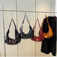 Retro Commuting Versatile Casual Hobos Bags PU Solid Color Simple Bags Female 2025 Fashion Soft Zipper Shoulder Bag